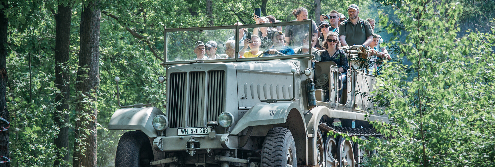 oorlogsmuseum - Guide to Understanding the Role of Militracks within the War Museum Overloon
