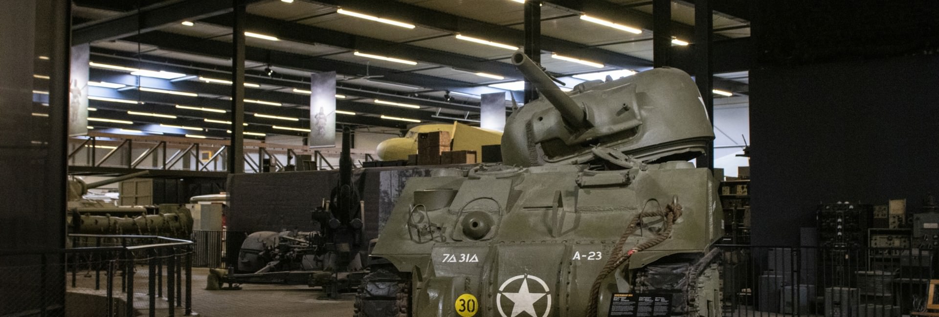 oorlogsmuseum - Military vehicle collection