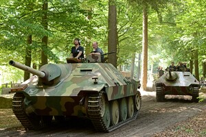 Hetzer (G-13)