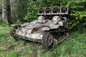 Selbstfahrlafette auf Renault UE